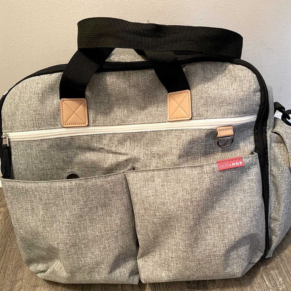 Duo Weekender Diaper Bag
